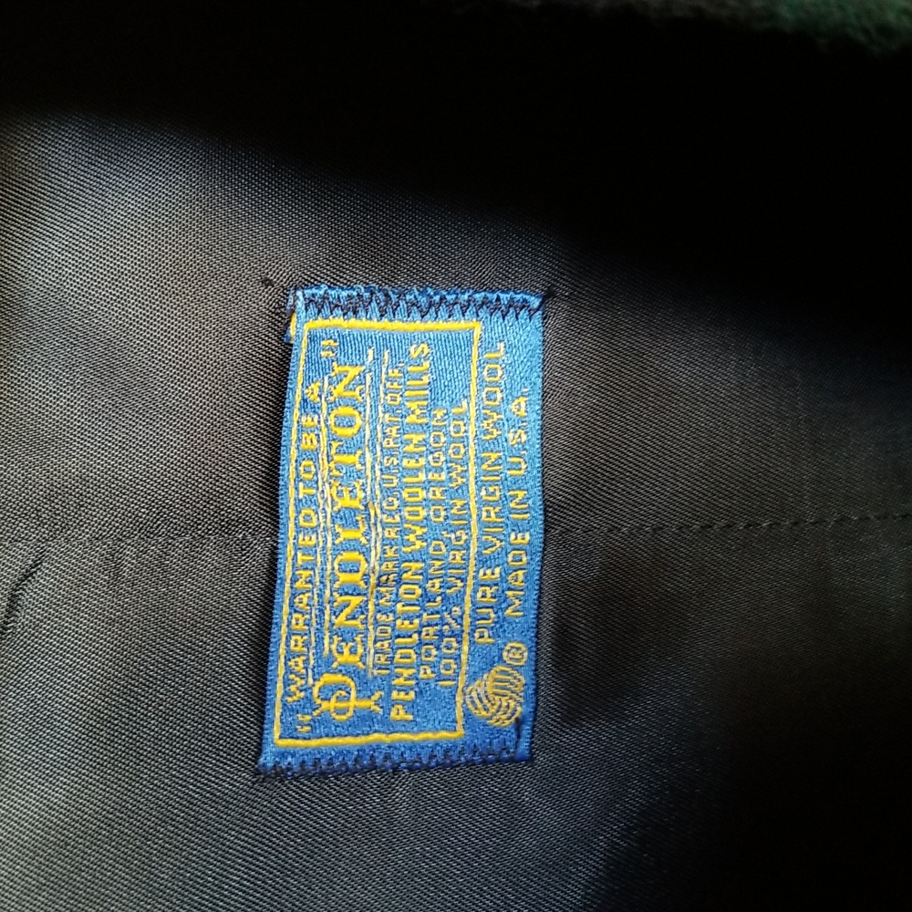 Pendleton suit - Picture 2 of 5